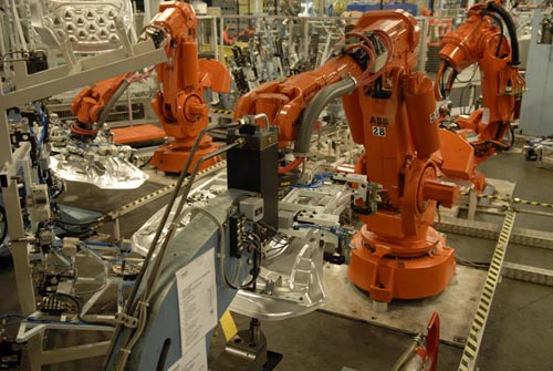 Volvo Cars uses ABB Robotics Integrated DressPack to decrease life cycle costs